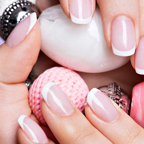 MANICURE